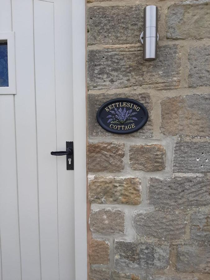 Kettlesing Cottage, Harrogate Exterior foto